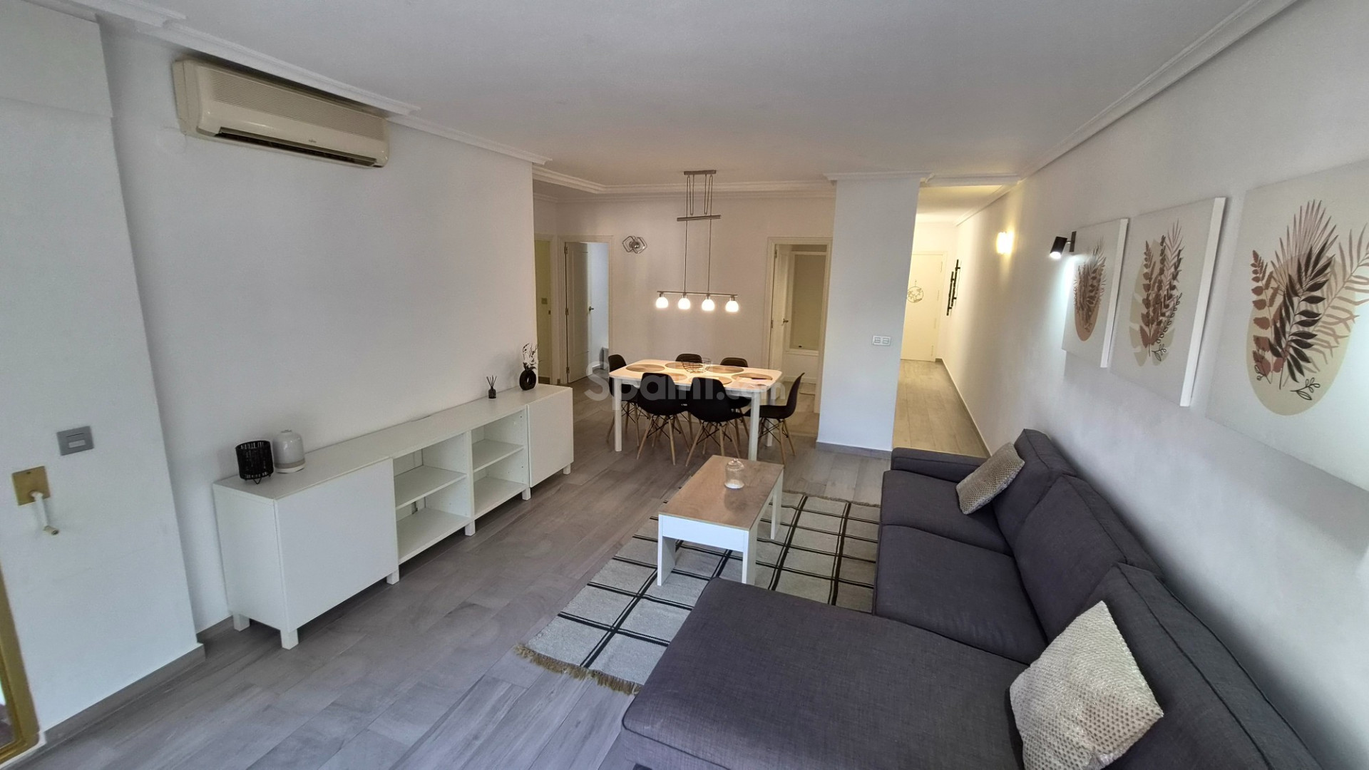 Segunda mano - Apartamento -
Torrevieja