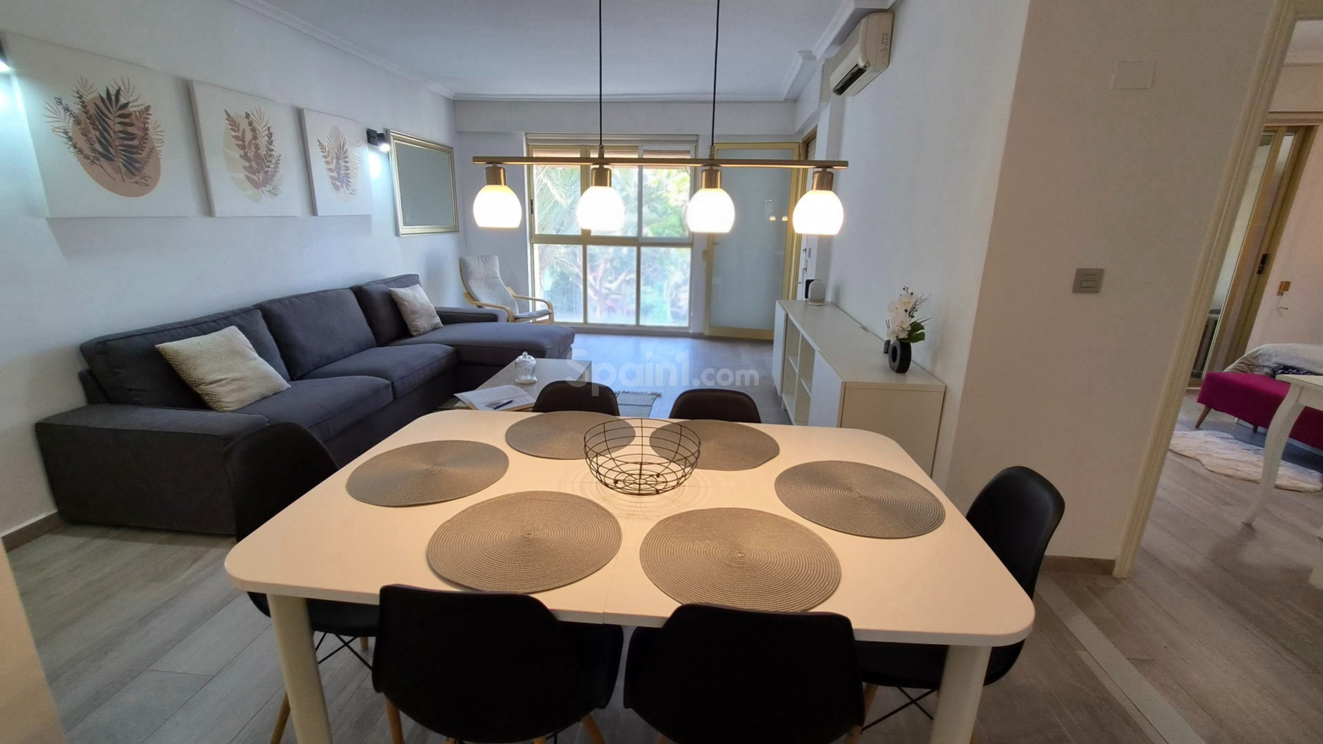 Segunda mano - Apartamento -
Torrevieja