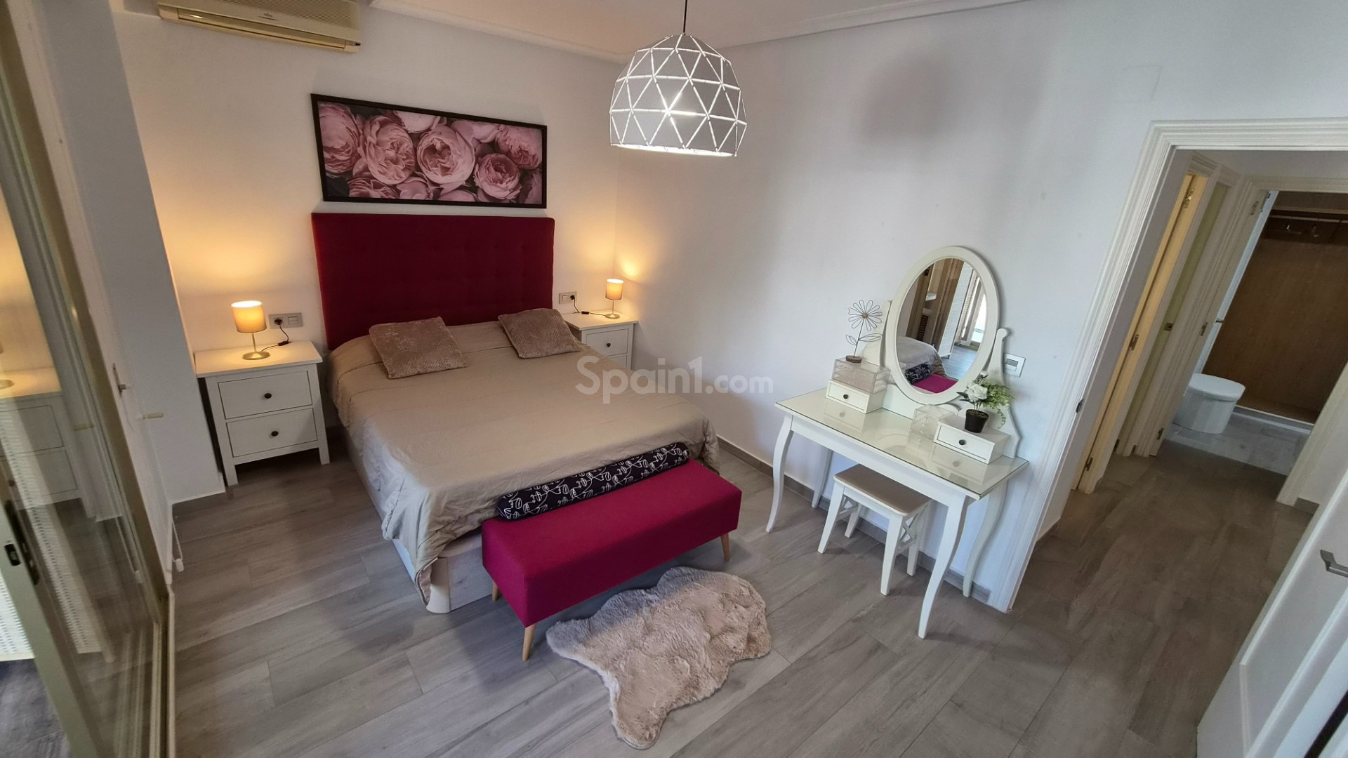 Segunda mano - Apartamento -
Torrevieja