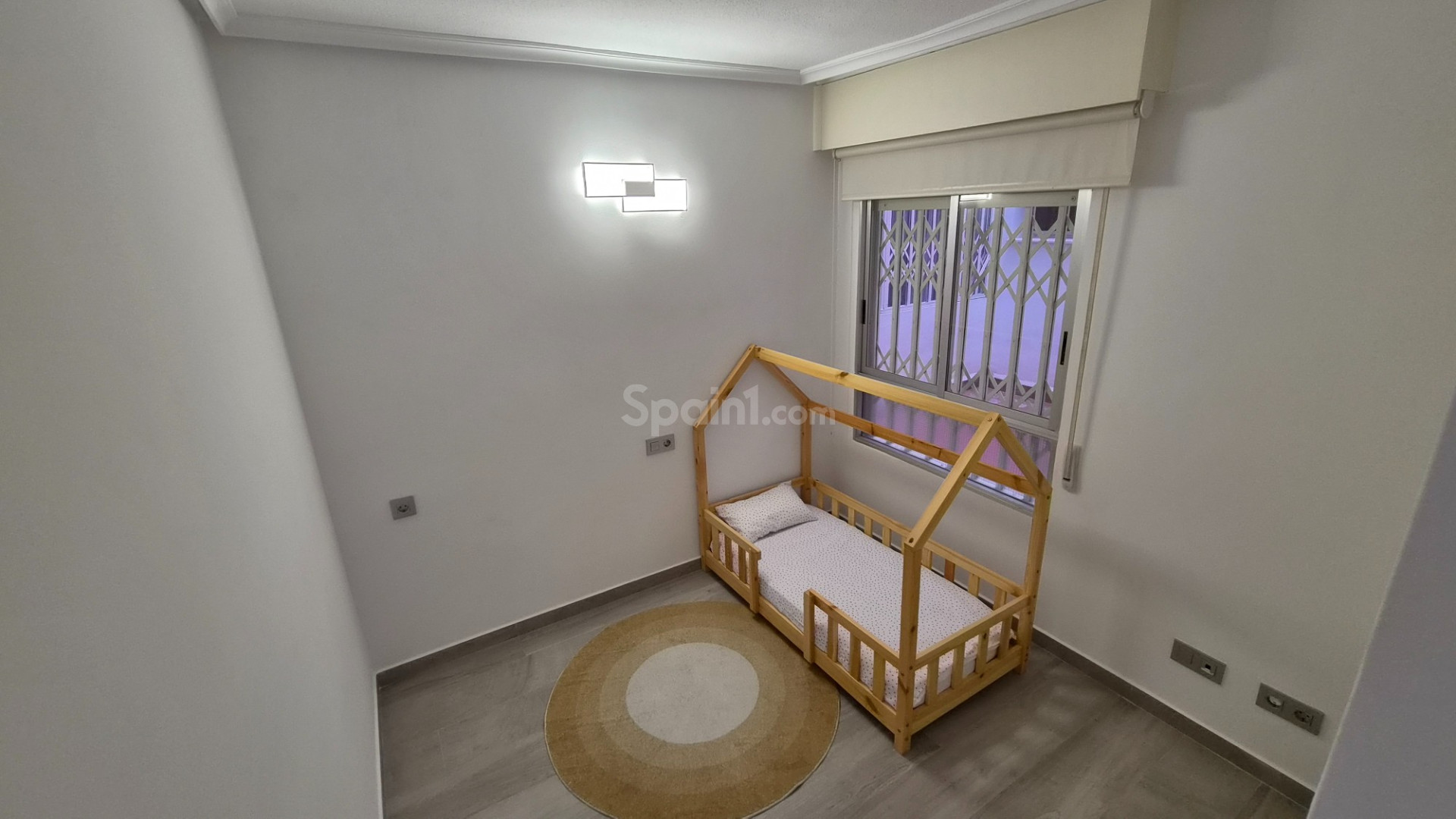 Segunda mano - Apartamento -
Torrevieja