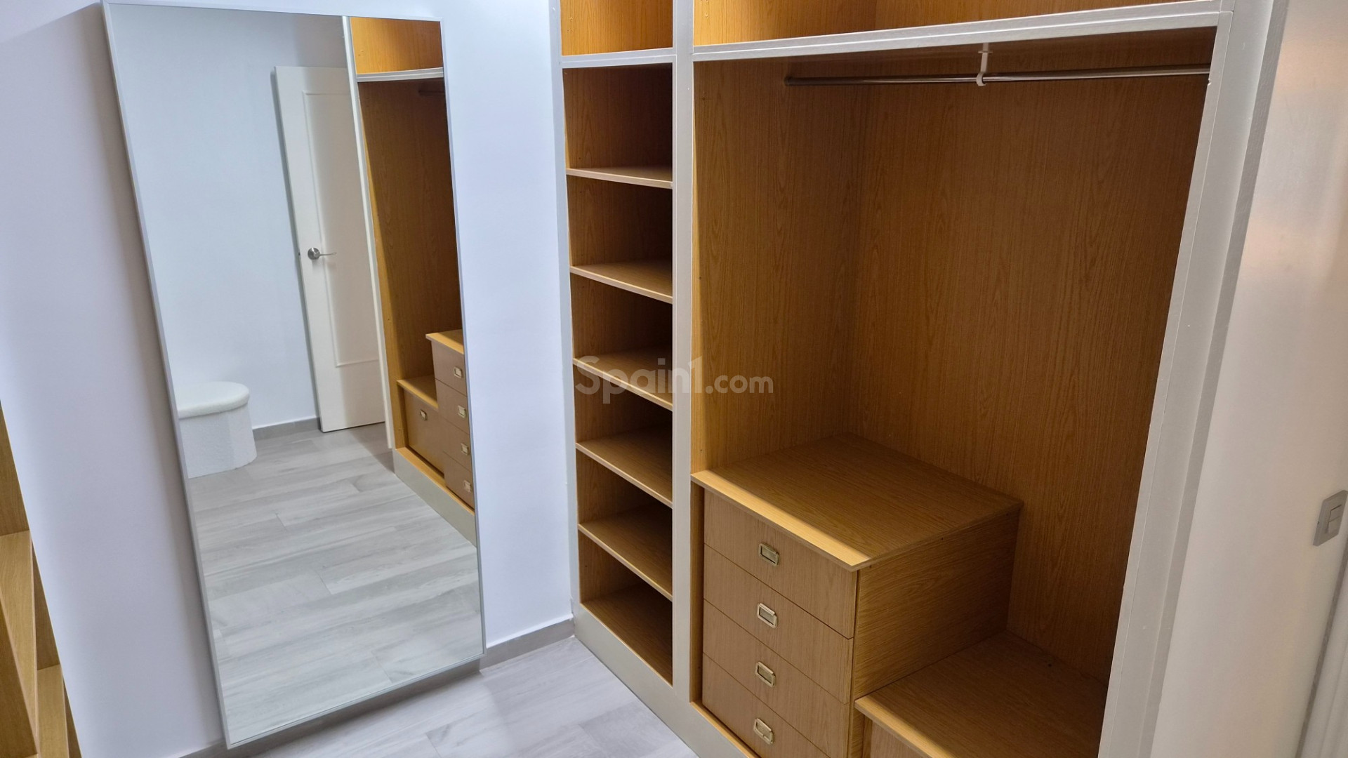 Segunda mano - Apartamento -
Torrevieja