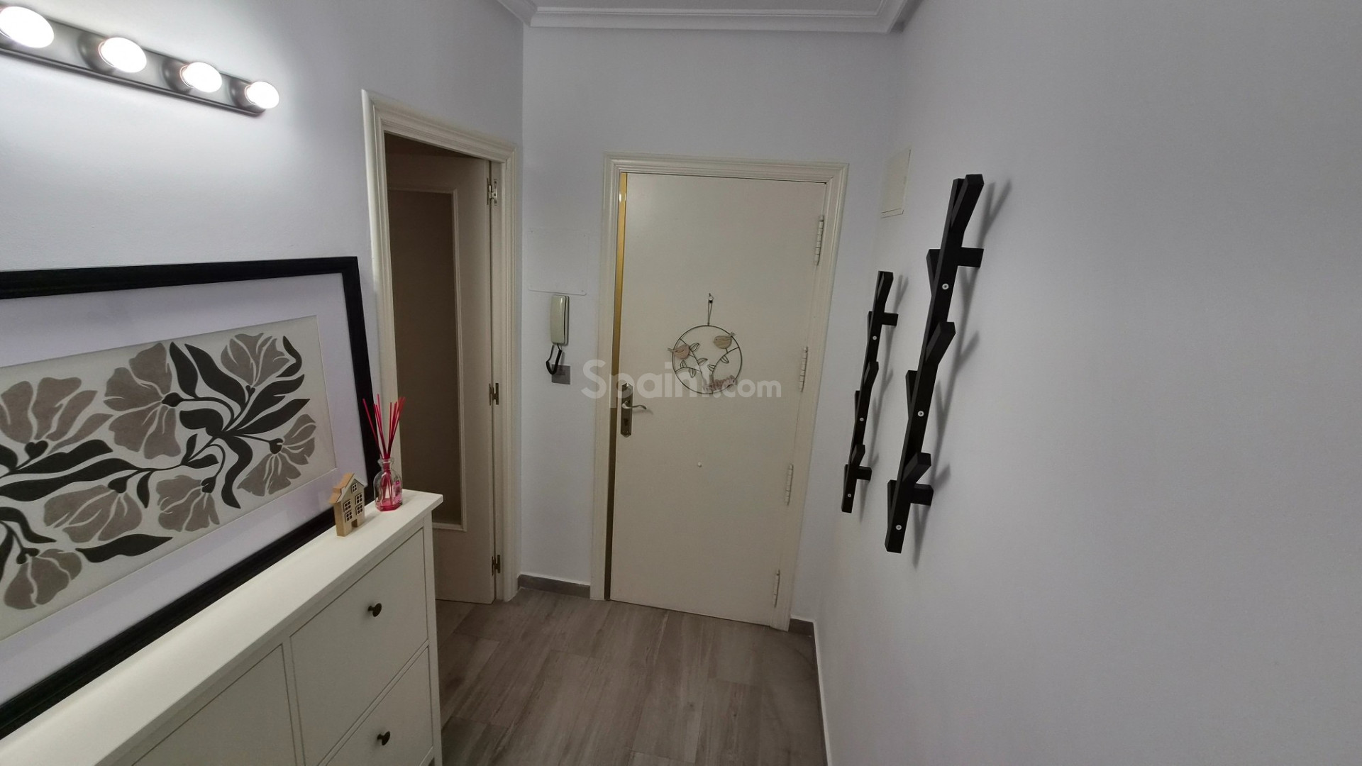 Segunda mano - Apartamento -
Torrevieja