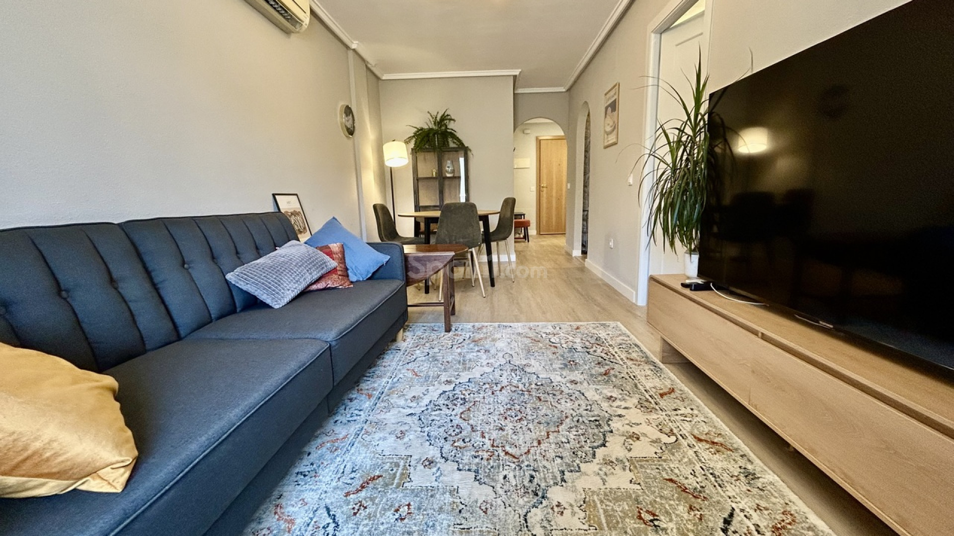 Segunda mano - Apartamento -
Torrevieja