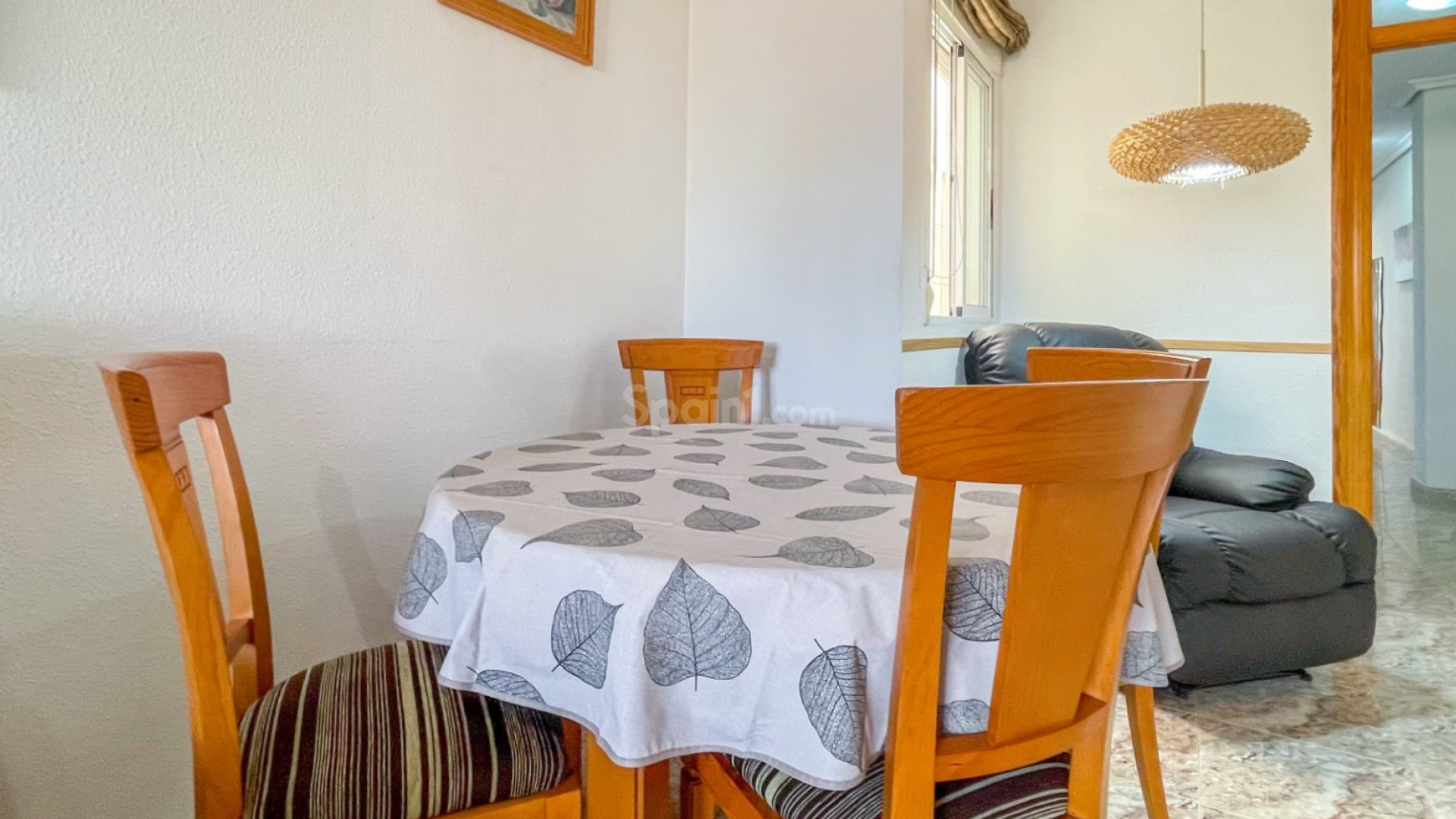 Segunda mano - Apartamento -
Torrevieja
