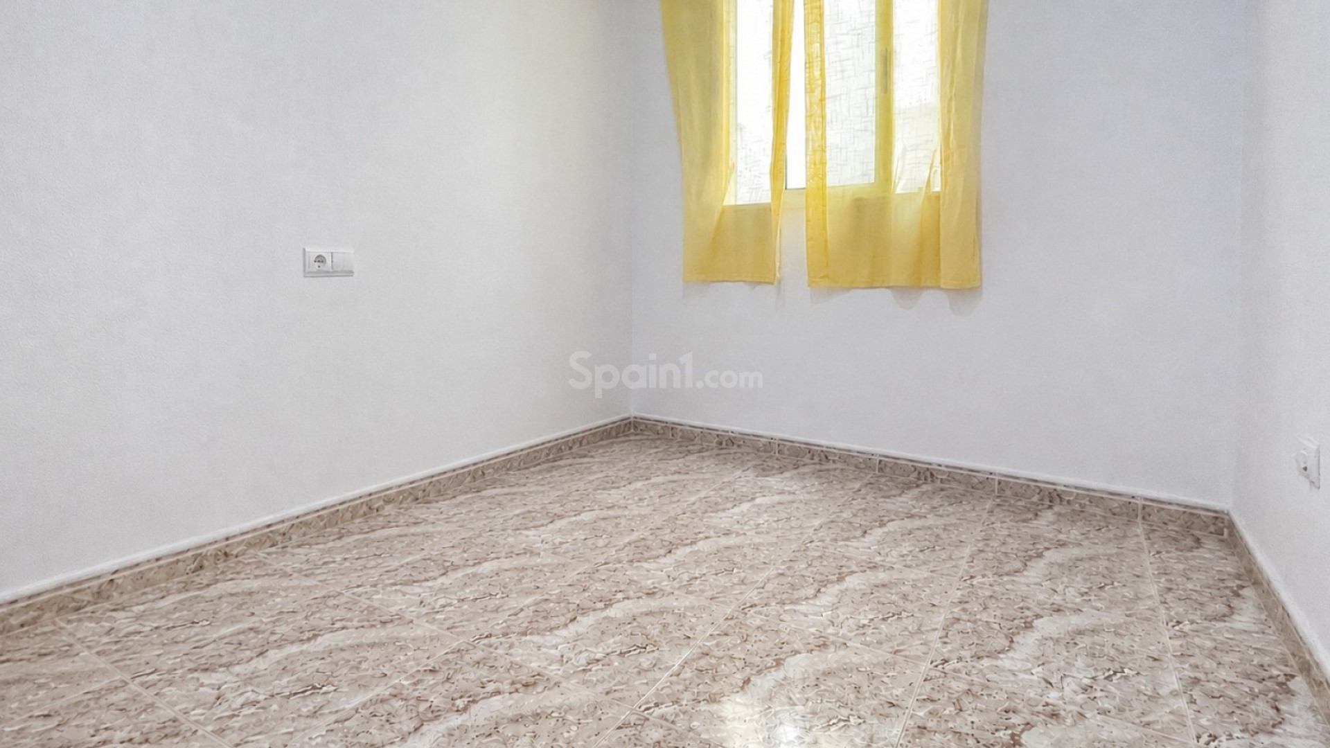 Segunda mano - Apartamento -
Torrevieja