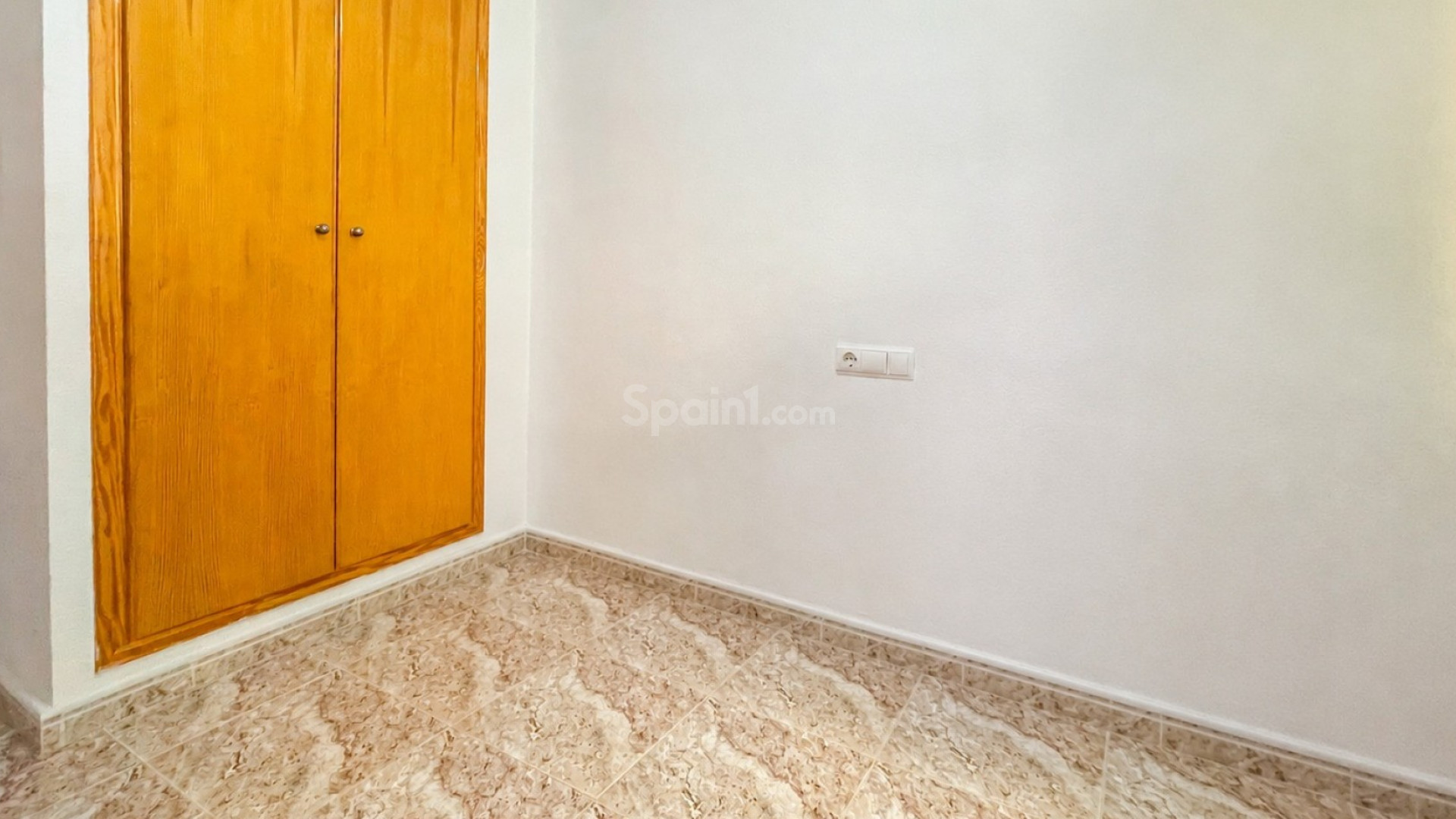 Segunda mano - Apartamento -
Torrevieja
