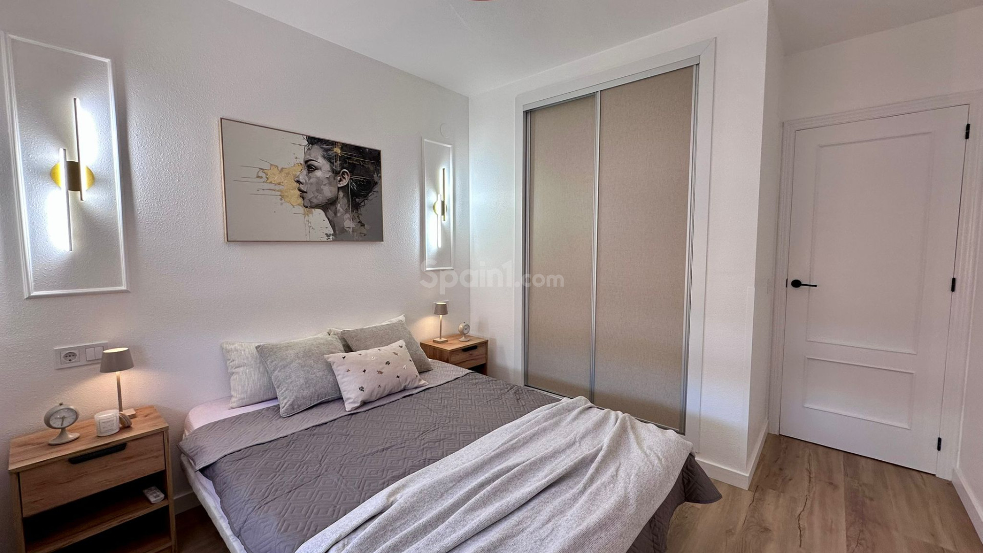 Segunda mano - Apartamento -
Torrevieja