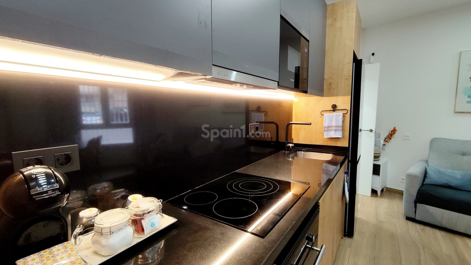 Segunda mano - Apartamento -
Torrevieja