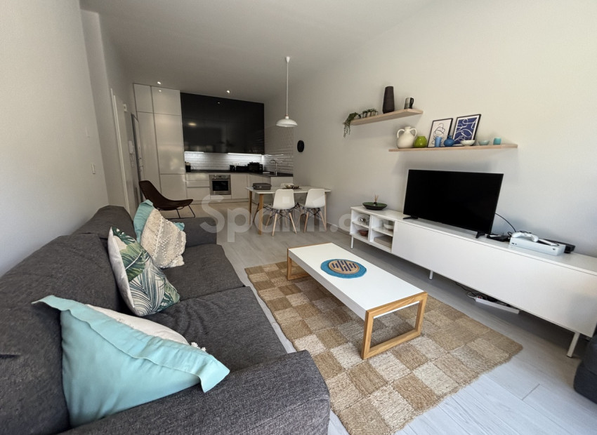 Segunda mano - Apartamento -
Villamartín - Villamartin