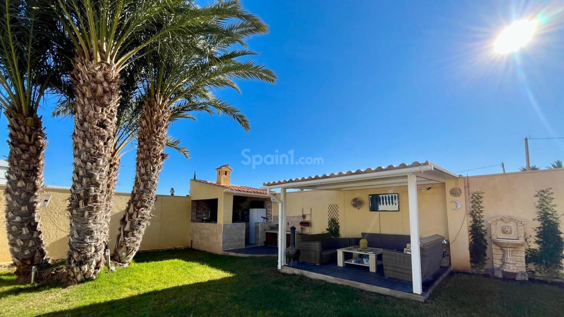 Segunda mano - Casa de campo -
Fortuna