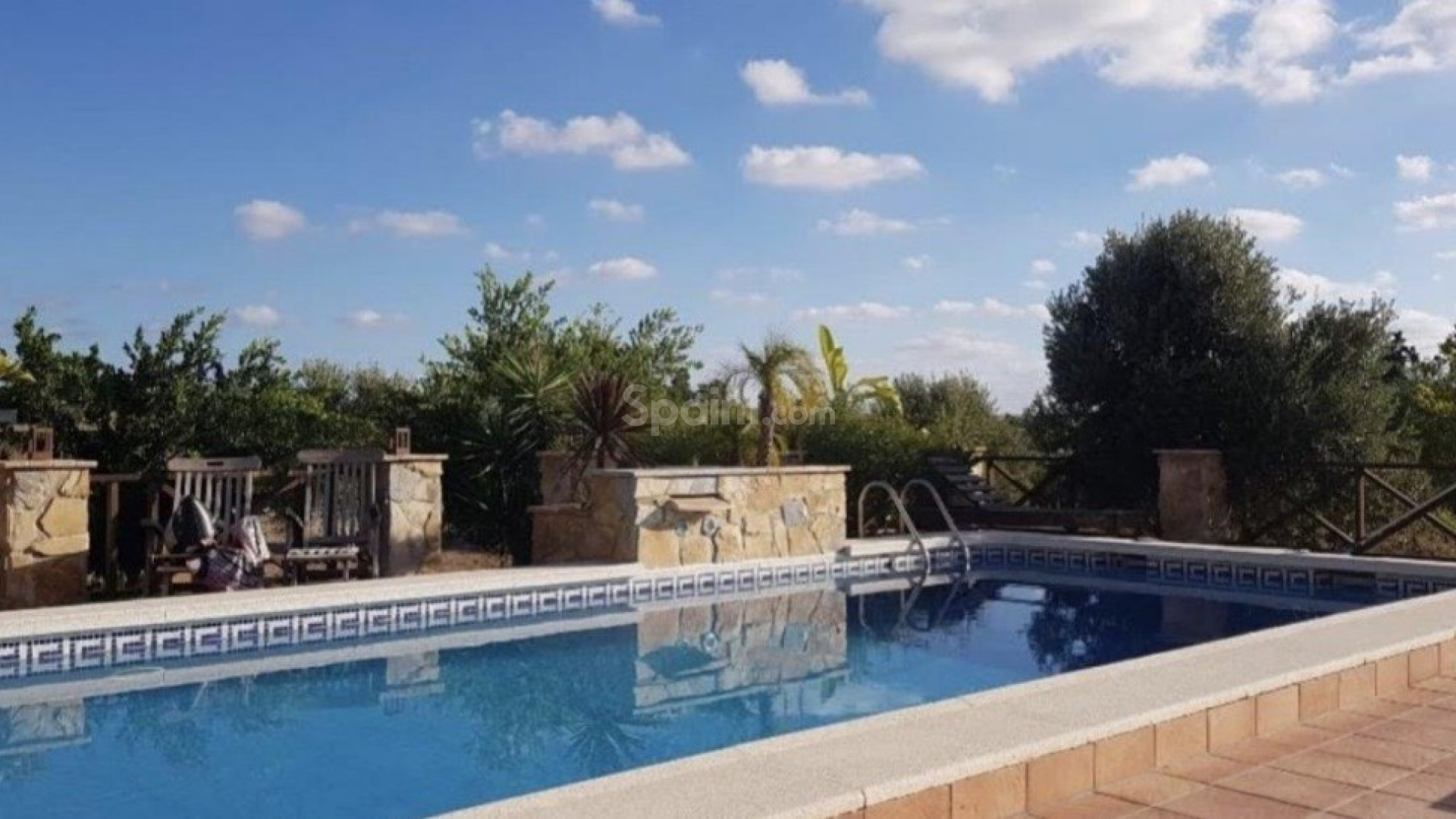 Segunda mano - Finca rural -
Los Montesinos