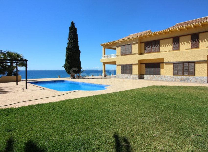 Segunda mano - Villa -
Cabo Roig