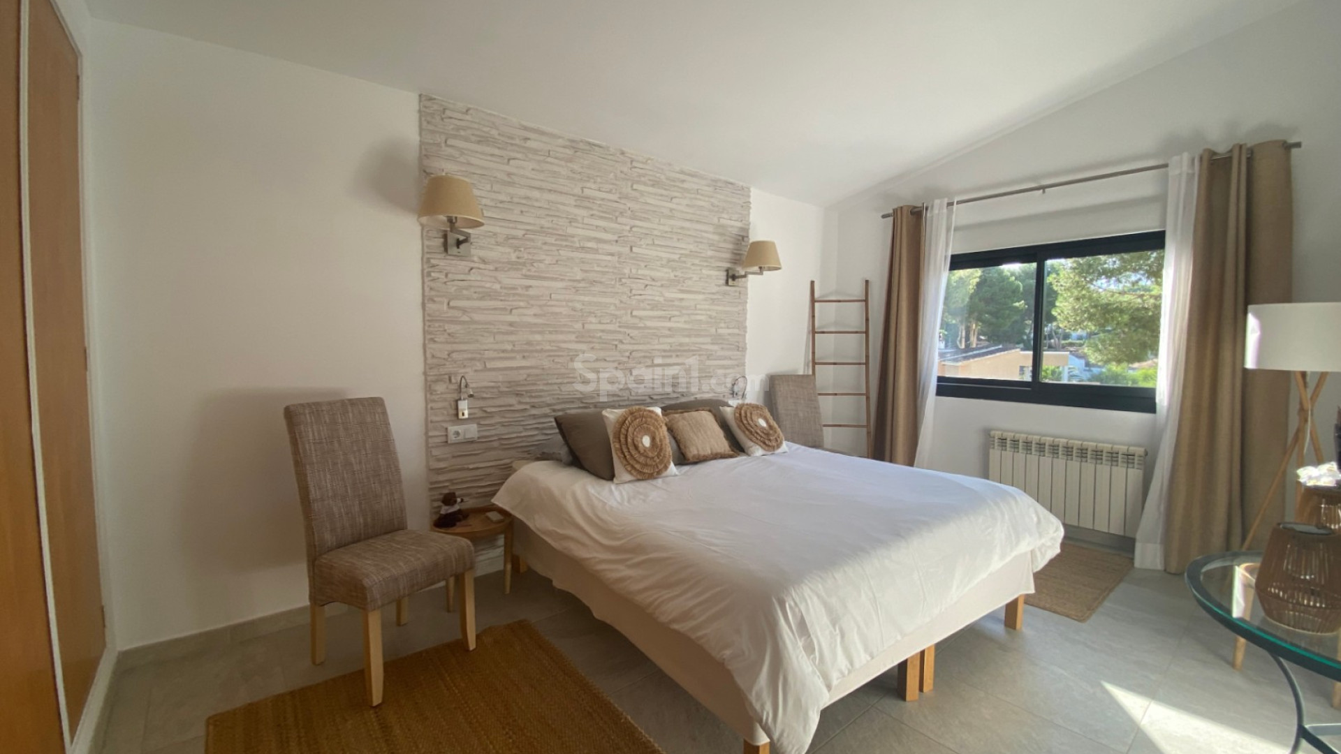 Segunda mano - Villa -
Calviá - Mallorca