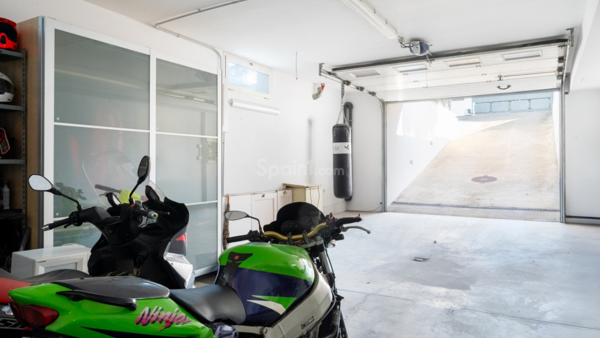 Segunda mano - Villa -
Calviá - Mallorca