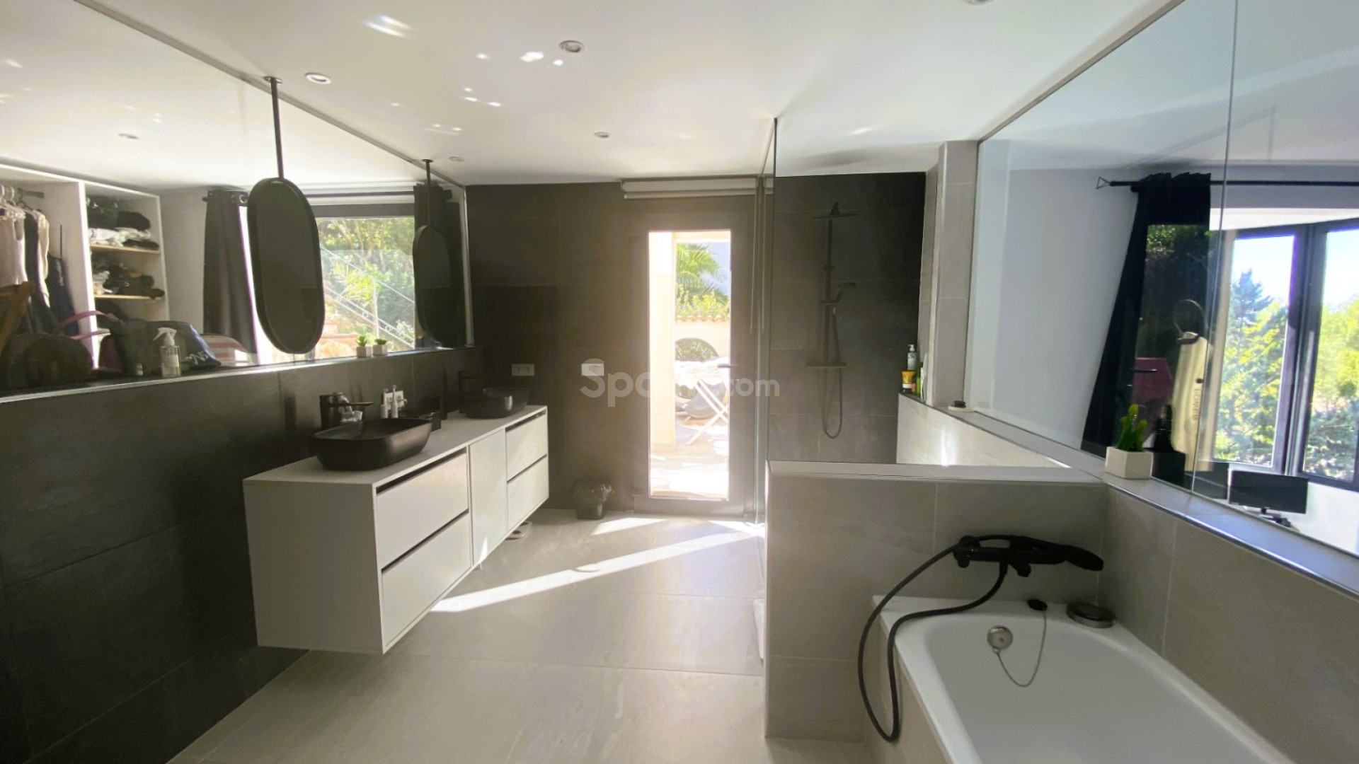 Segunda mano - Villa -
Calviá - Mallorca