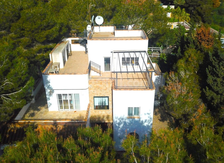 Segunda mano - Villa -
Dehesa de Campoamor - Campoamor