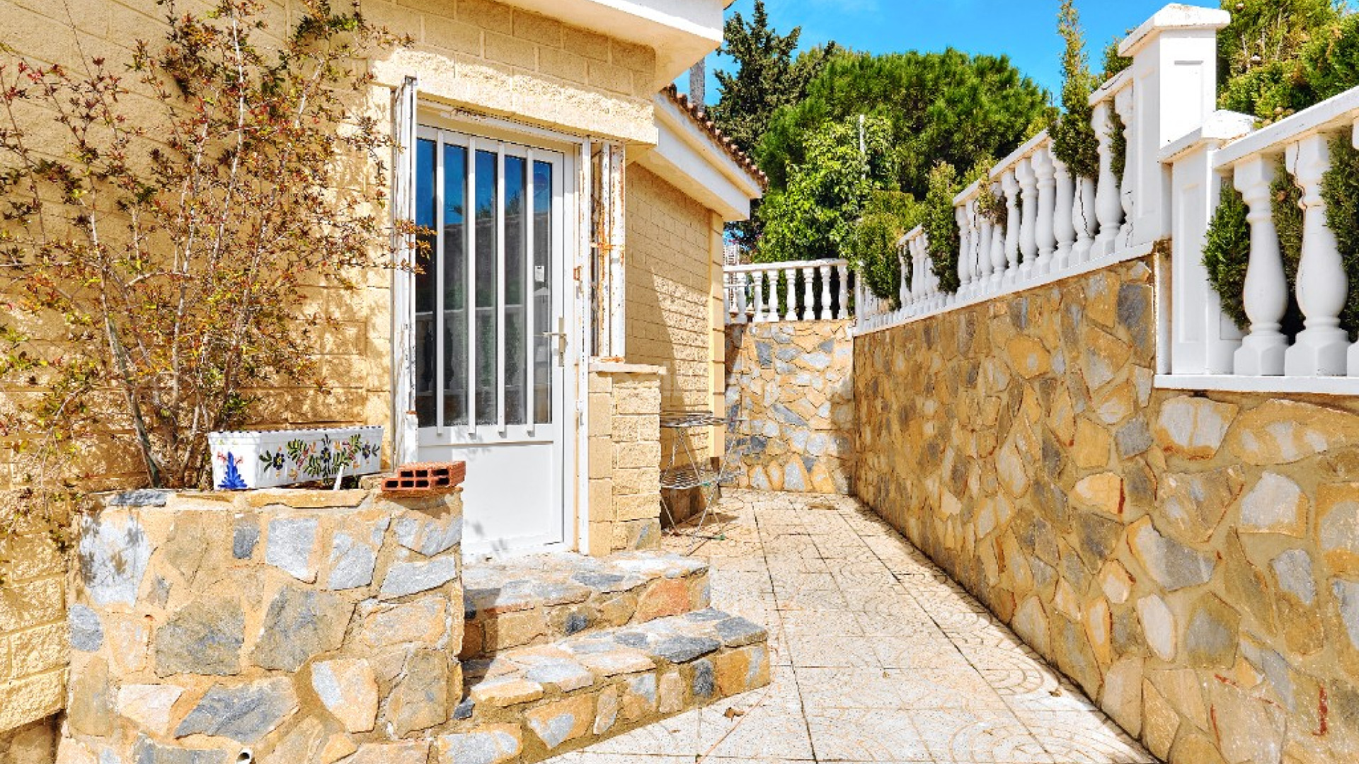 Segunda mano - Villa -
Dehesa de Campoamor - Campoamor