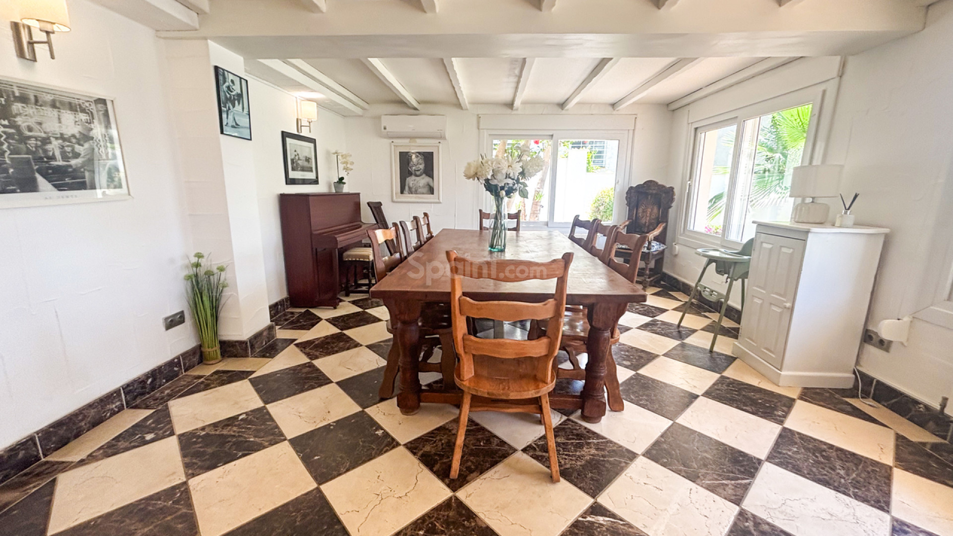 Segunda mano - Villa -
Dehesa de Campoamor - Campoamor