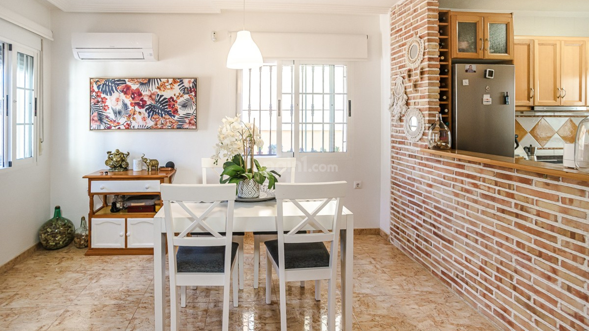 Segunda mano - Villa -
GUARDAMAR DEL SEGURA - EL RASO