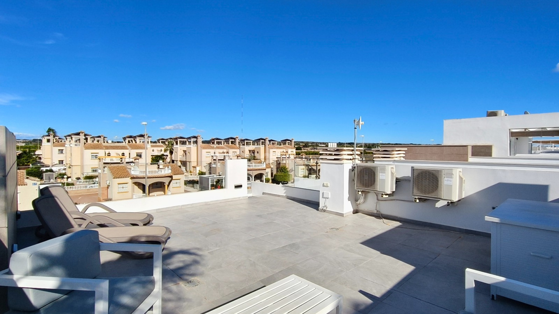 Segunda mano - Villa -
Guardamar del Segura - El Raso