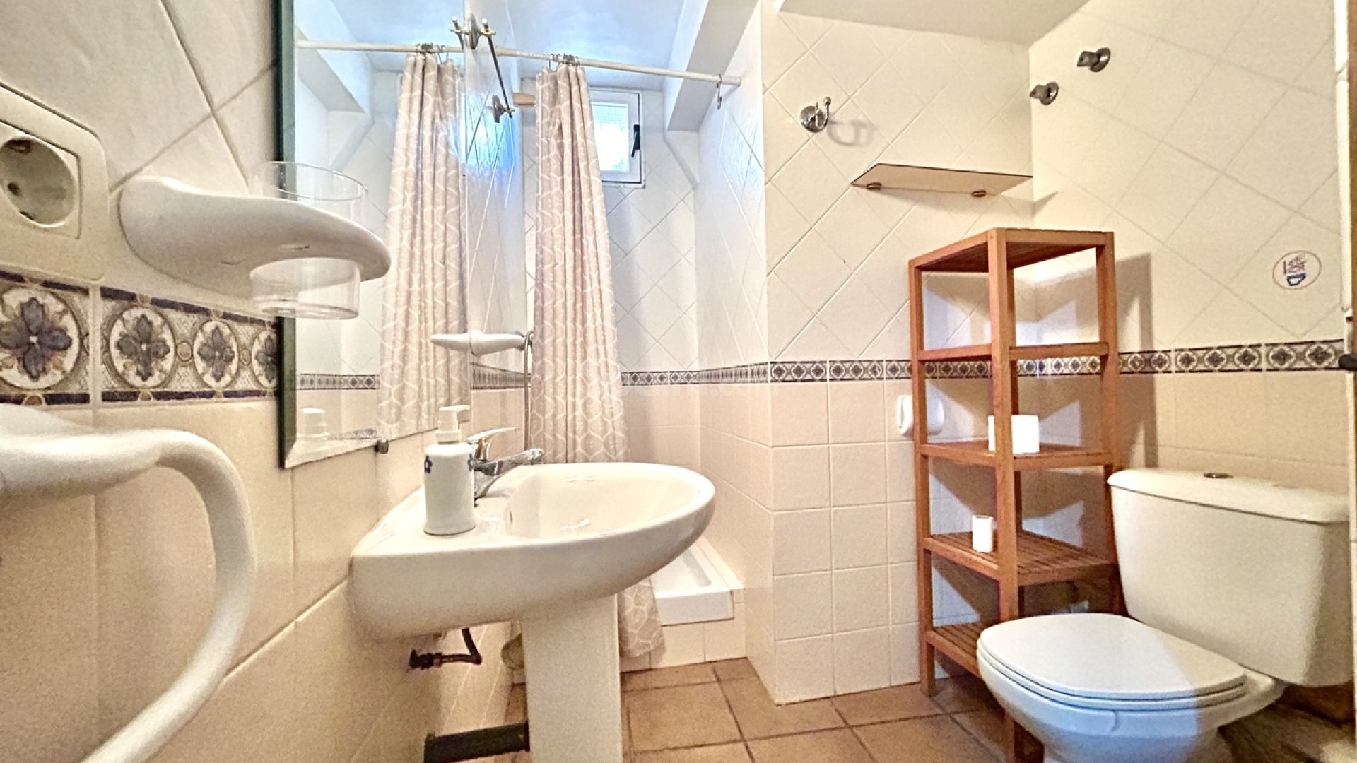 Segunda mano - Villa -
La Mata