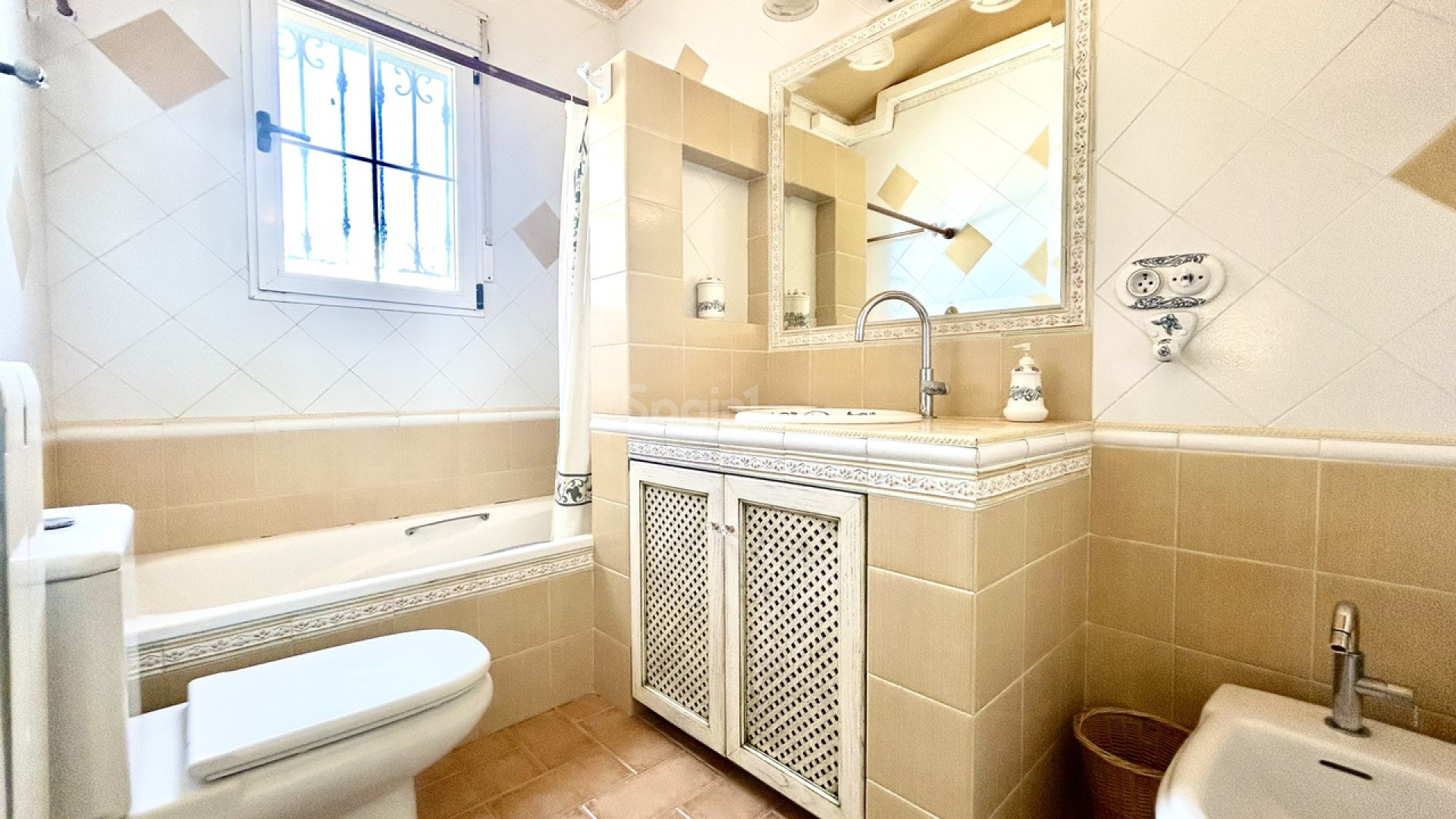 Segunda mano - Villa -
La Mata