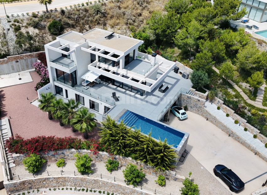 Segunda mano - Villa -
Las Colinas Golf Resort