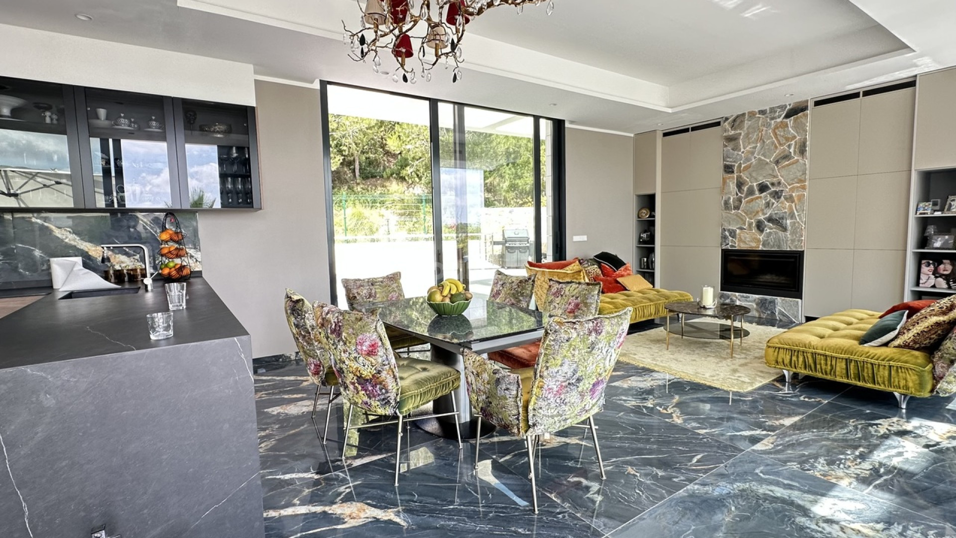 Segunda mano - Villa -
Las Colinas Golf Resort