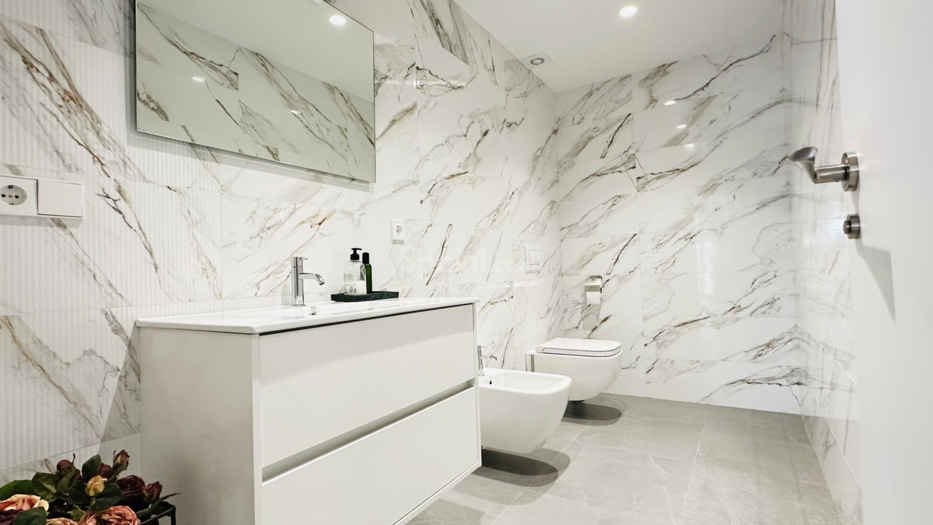 Segunda mano - Villa -
Las Colinas Golf Resort