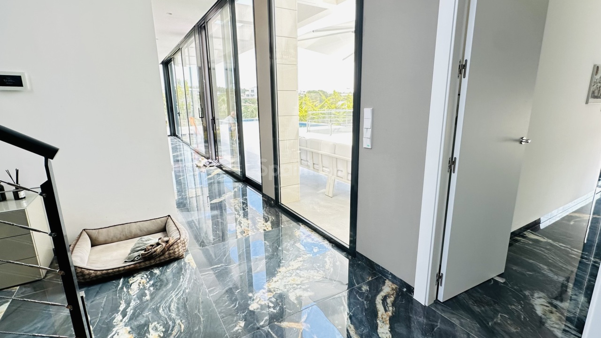 Segunda mano - Villa -
Las Colinas Golf Resort