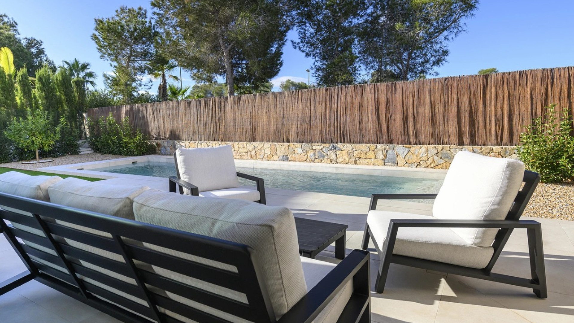 Segunda mano - Villa -
Las Colinas Golf Resort