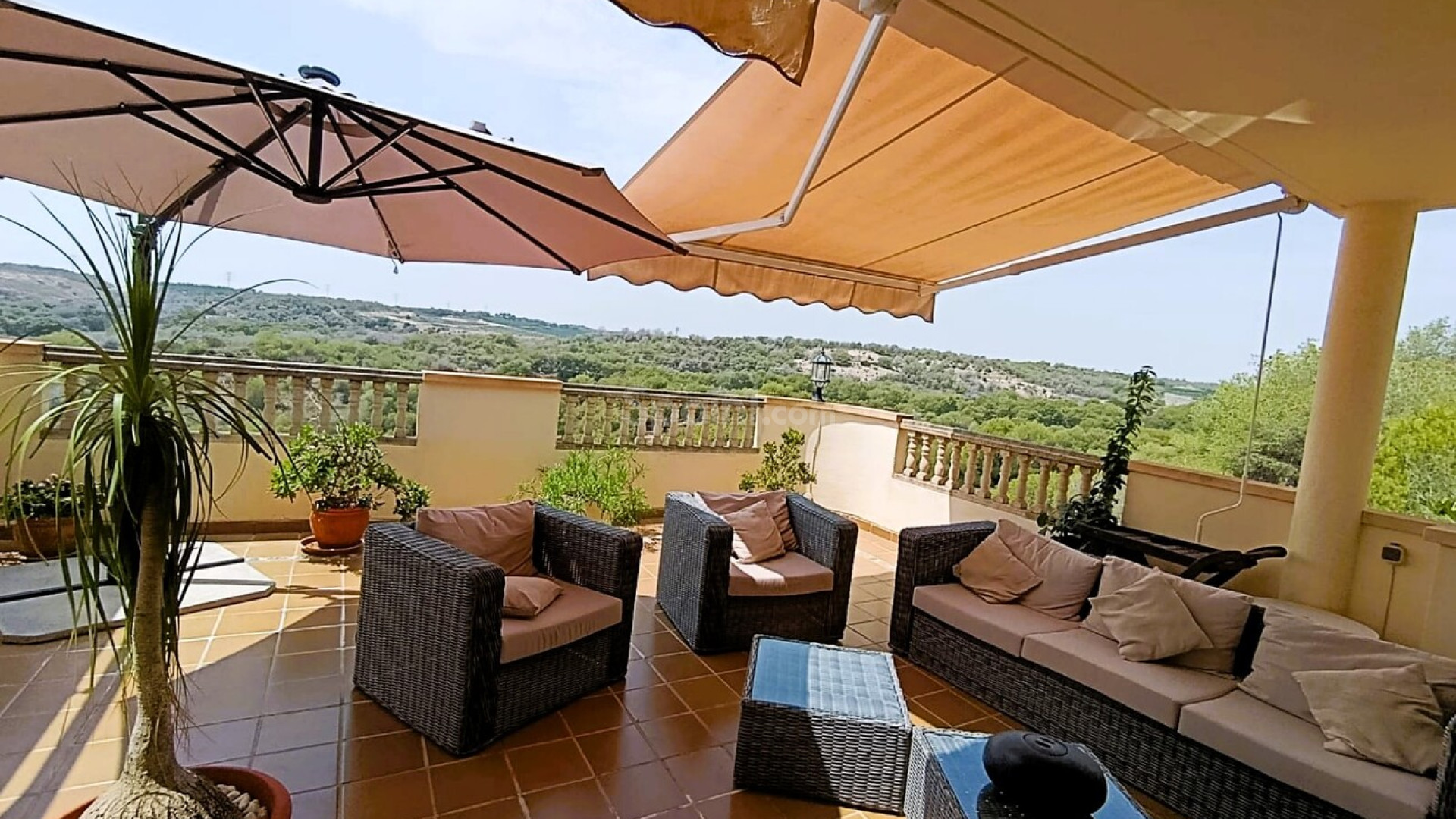 Segunda mano - Villa -
Las Ramblas Golf - Costa Blanca