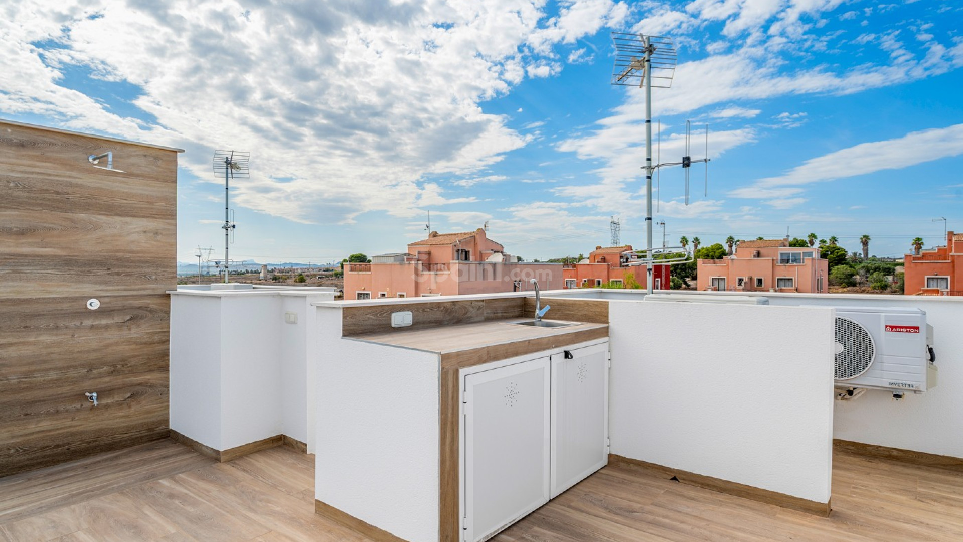 Segunda mano - Villa -
Los Montesinos - La Herrada