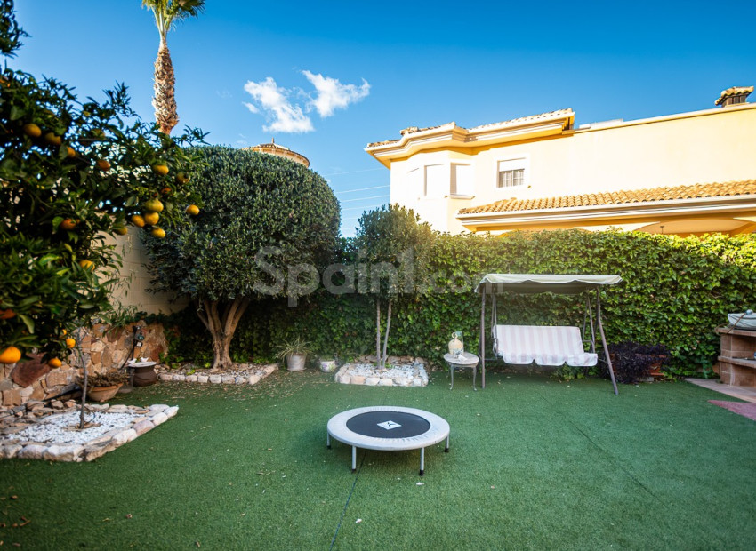 Segunda mano - Villa -
ORIHUELA - Benferri