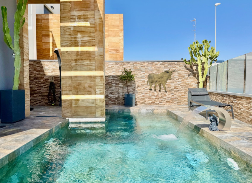 Segunda mano - Villa -
Orihuela Costa - Cabo Roig