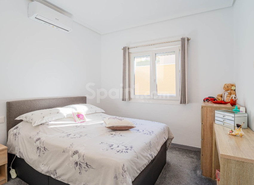 Segunda mano - Villa -
Orihuela Costa - Los Altos