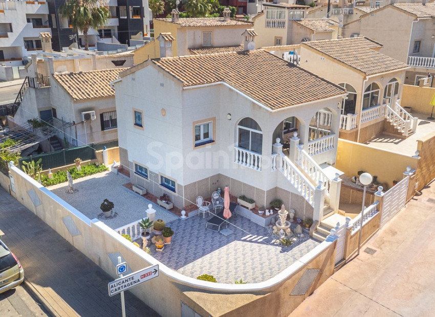 Segunda mano - Villa -
ORIHUELA COSTA - Los Altos