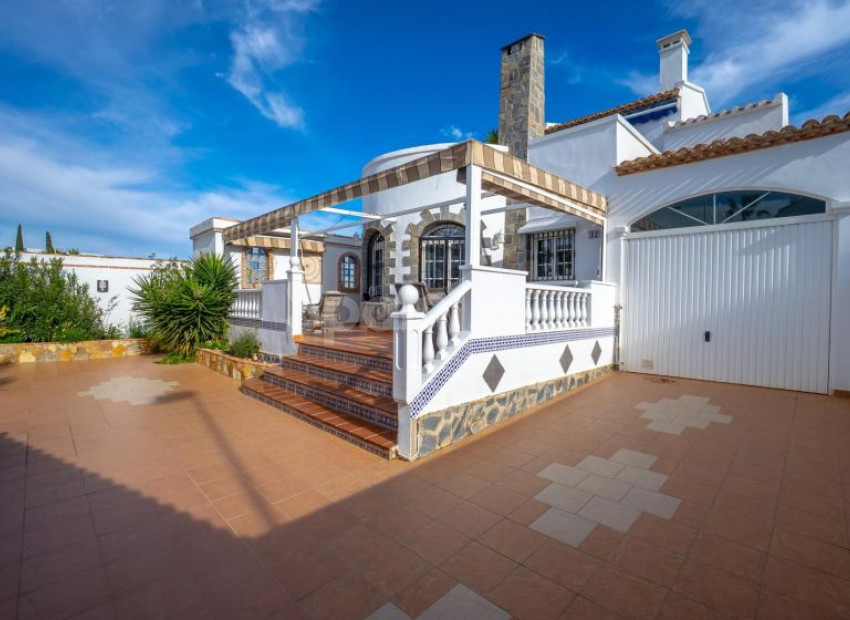 Segunda mano - Villa -
Orihuela Costa - Los Dolses