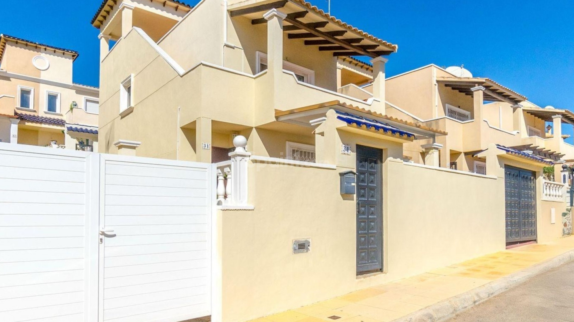 Segunda mano - Villa -
Orihuela Costa - Villamartin