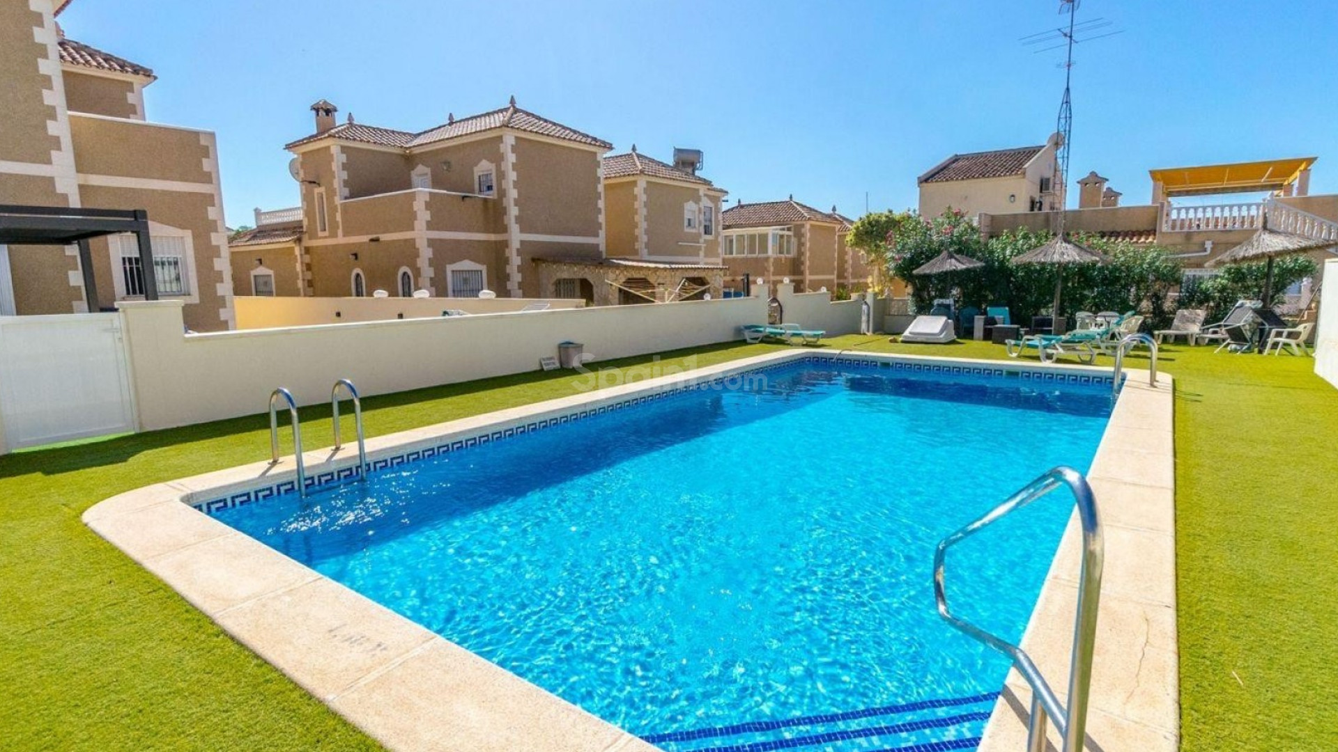 Segunda mano - Villa -
Orihuela Costa - Villamartin