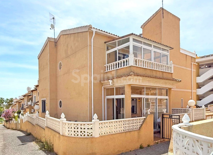 Segunda mano - Villa -
Orihuela Costa - Villamartin