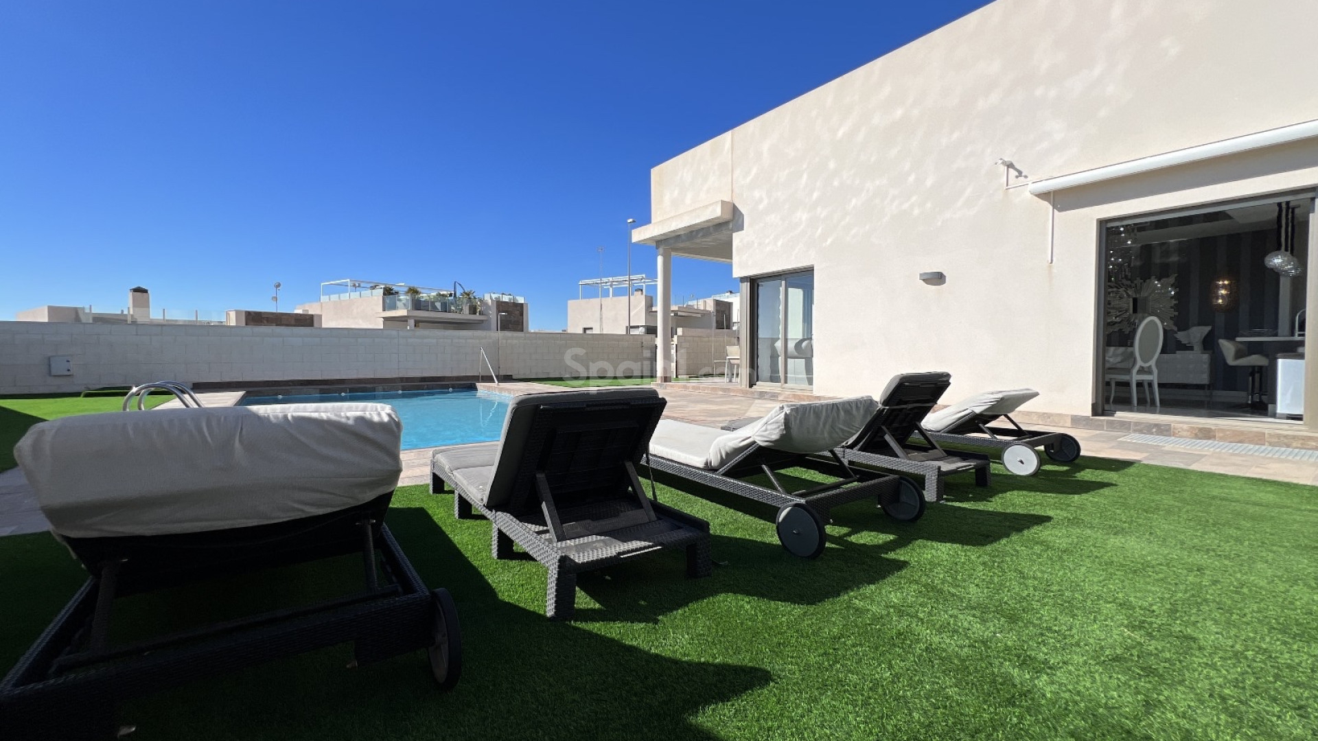 Segunda mano - Villa -
Orihuela Costa