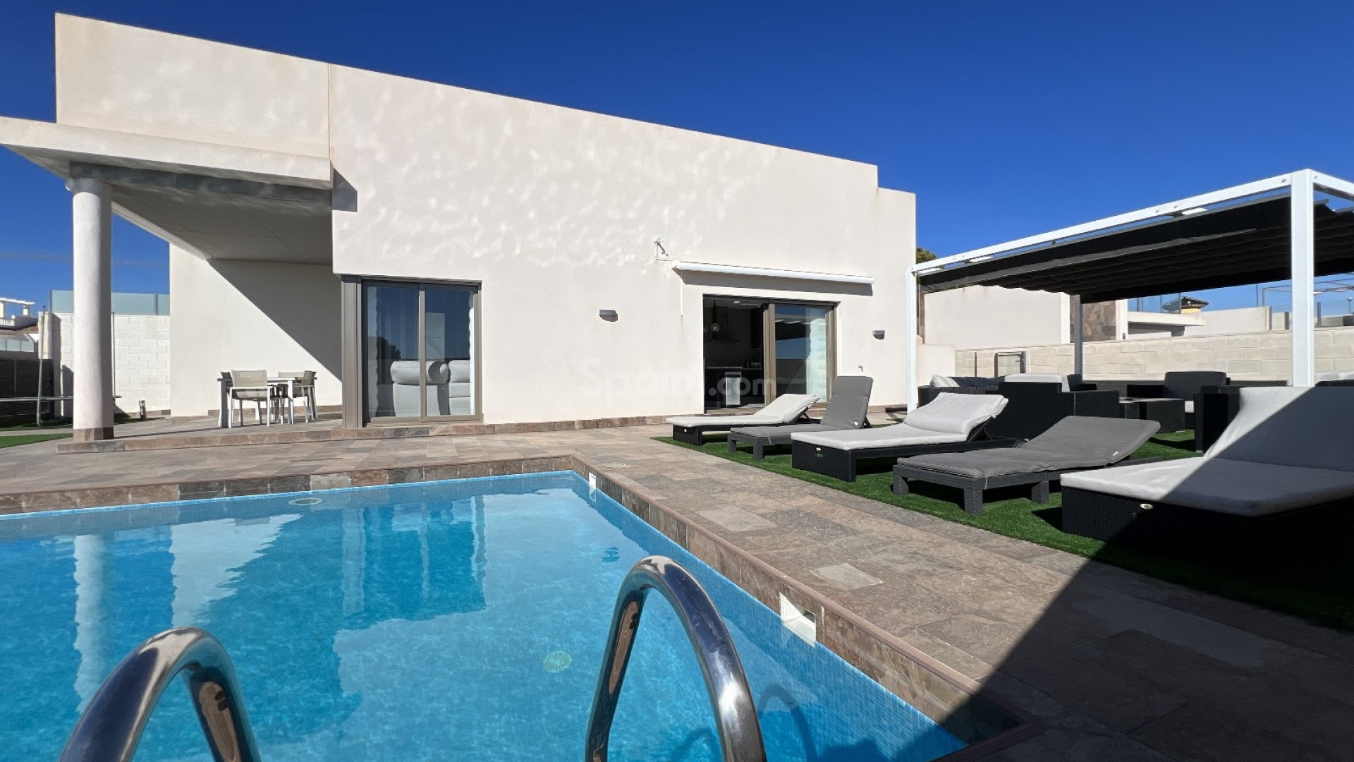 Segunda mano - Villa -
Orihuela Costa