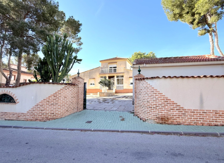 Segunda mano - Villa -
Pilar de la Horadada - Costa Blanca Sur
