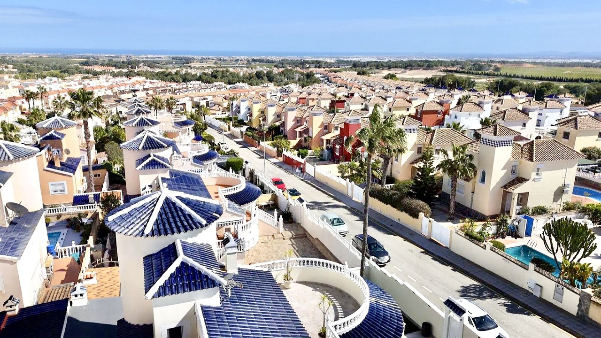 Segunda mano - Villa -
Pinar de Campoverde