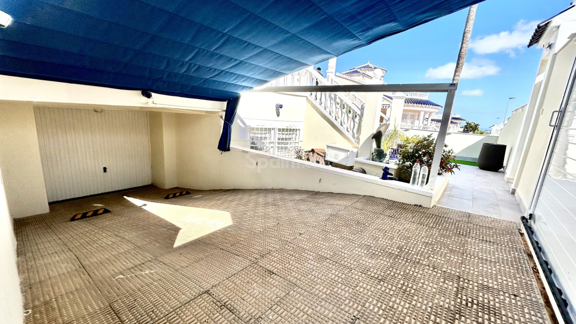 Segunda mano - Villa -
Pinar de Campoverde