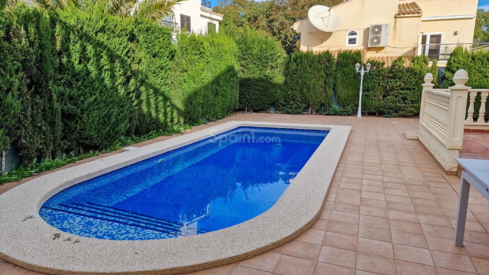 Segunda mano - Villa -
Playa Flamenca