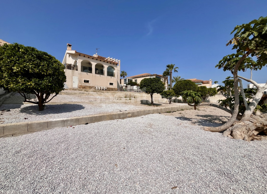 Segunda mano - Villa -
San Miguel de Salinas