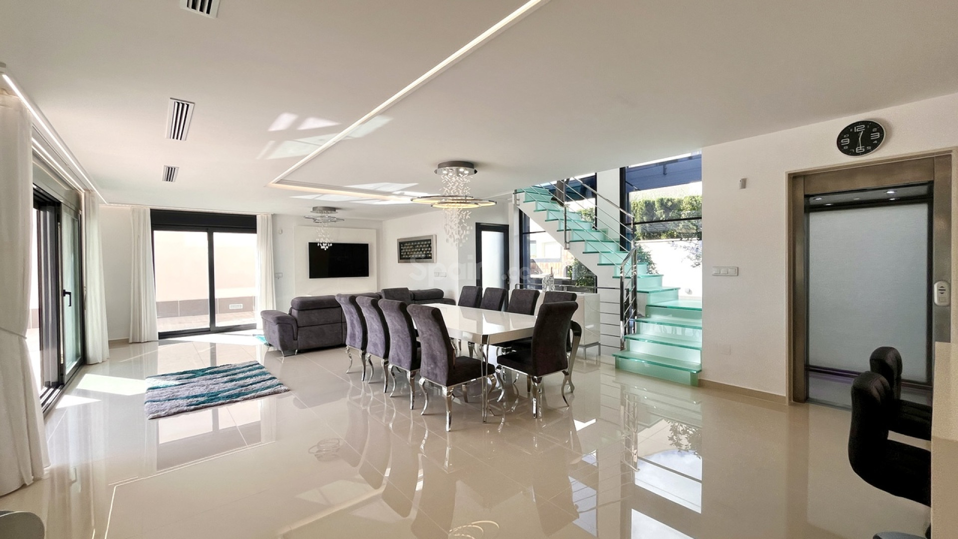 Segunda mano - Villa -
San Miguel de Salinas