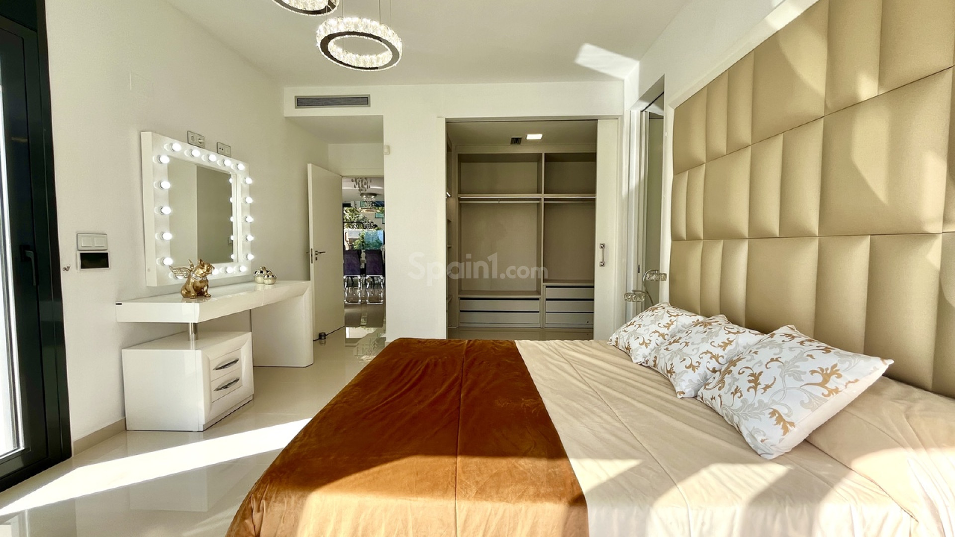 Segunda mano - Villa -
San Miguel de Salinas